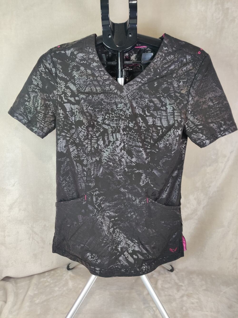 Smitten Women's Scrub Top Size Small Gray V Neck Pockets Medical Nurse